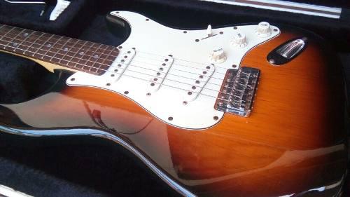 Guitarra Electrica Aria Stratocaster Excelente (precio Real