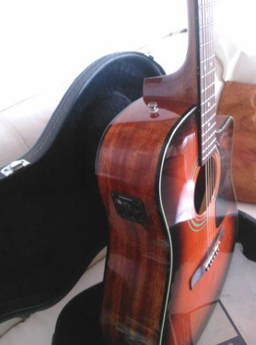 Guitarra Electrica-acustica Fender Original