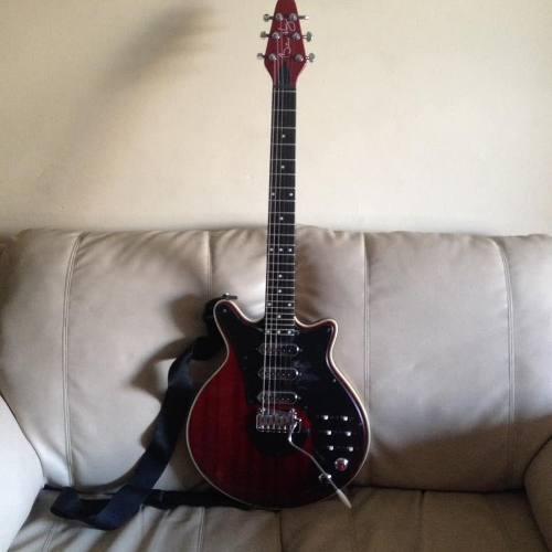 Guitarra Red Special De Brian May. Guitarrista De Queen