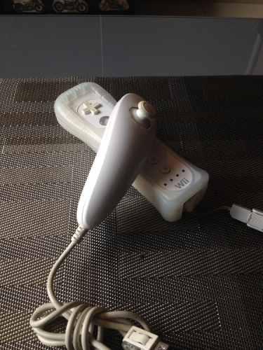 Control Nintendo Wii Con Forro De Silicon