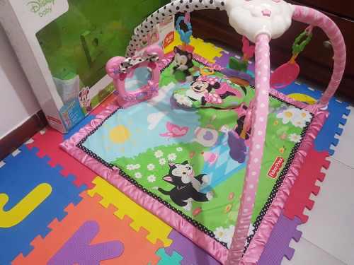 Gymnasio Fisher Price Minnie Mouse Con Luces Y Musica