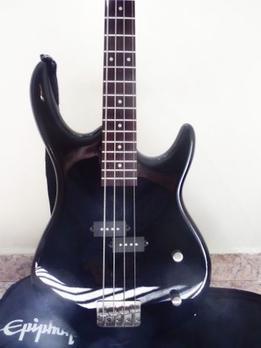 Bajo Epiphone Embassy Special Iv