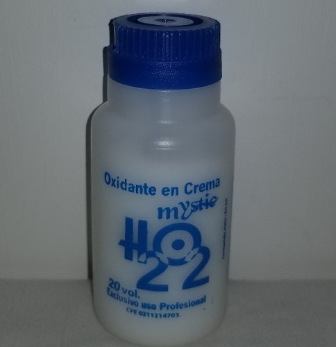 Agua Oxigenada En Crema Mystic 20 Y 30 Vol. 60ml.