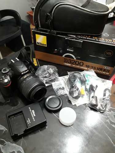Camara Nikon D + Caja Estuche Y Accesorios