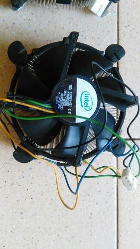 Fan Cooler O Estractor De Calor Pc, Intel