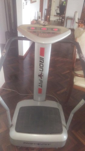 Maquina Vibratoria De Ejercicios Iron Fit, Como Nueva.