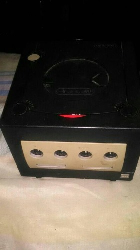 Se Vende Solo Consola De Nintendo Gamecube