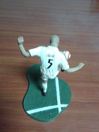 Leyendas Del Futbol Mundial.zinedine Zidane.mcfarlane.