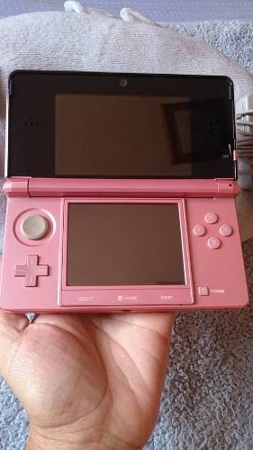 Nintendo 3ds Rosado Con Sus Accesorios