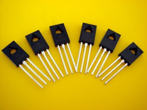 Integrados - Transistores - Reguladores - Salidas De Audio