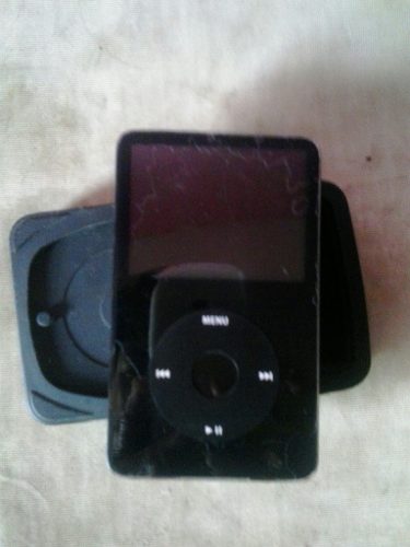 iPod Clasic De 30gb, Le Falra La Bateria