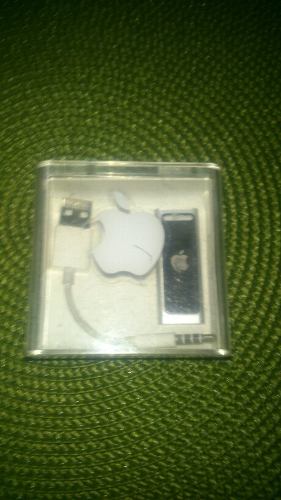iPod Shuffle 4g Poco Uso