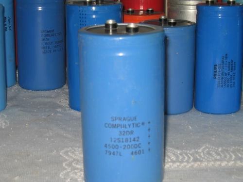 Condensadores Electrolítico En Dc uf 200vol Sprague