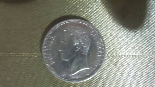 Moneda De Un Bolivar De Plata 