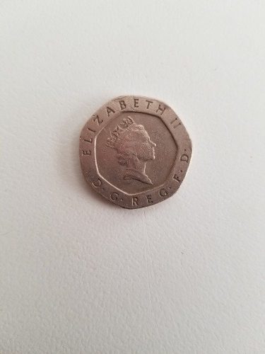 Moneda Twenty Pence  Elizabeth I I