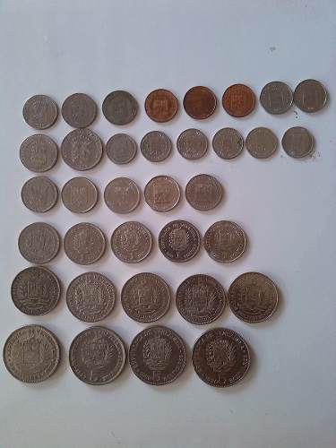 Vendo Coleccion De Monedas Son 35 Monedas