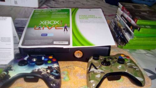 Consola De Video Juegos Xbox 360 Slim