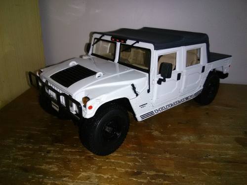 Hummer Escala 1/18 Coleccionable