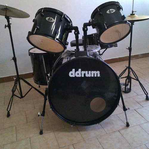 Cambio Por Moto Bateria Acustica Ddrum D2