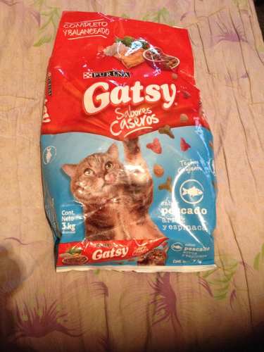 Gatarina Gatsy Empaque De 3kg Sabor A Pescado