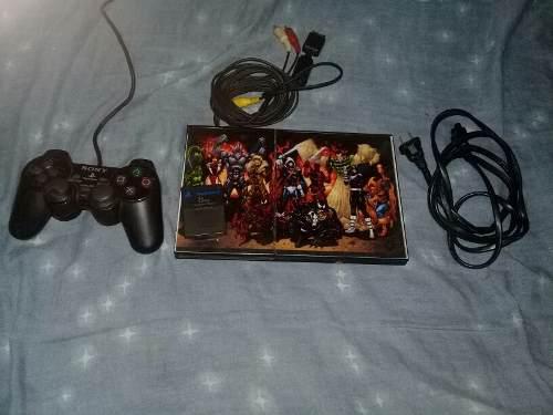 Ps2 Slim Chipiado Con Sus Cables Y Un Control Con Un Juego