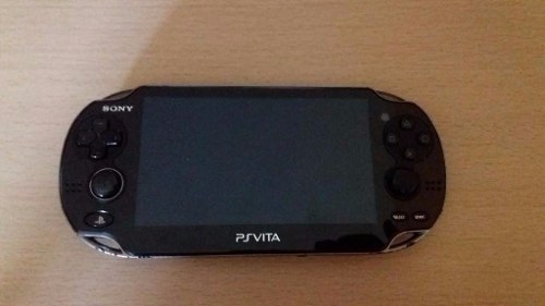 Psp Psvita Sony - 3 Juegos Y Memoria -funcional Con Detalles