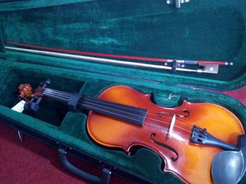 Violin 3/4 Nuevo Con Arco Y Su Estuche
