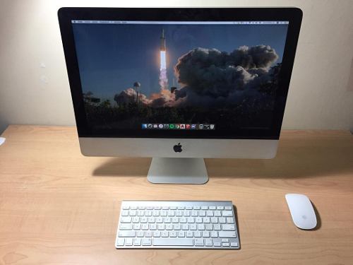 Apple iMac (21.5-inch, Middle )