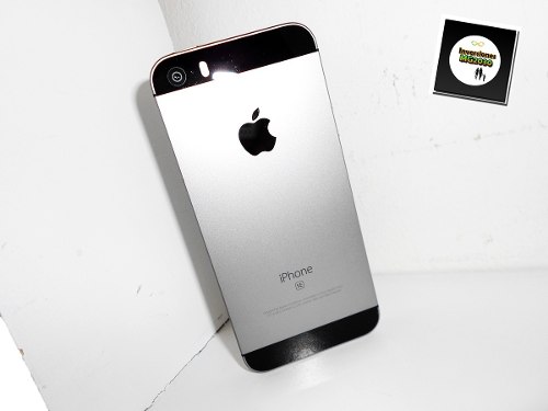 Apple iPhone Se 16gb Like New Incluye Accesorios Originales