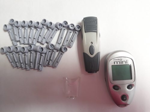 Freestyle Mini Blood Glucose Miter