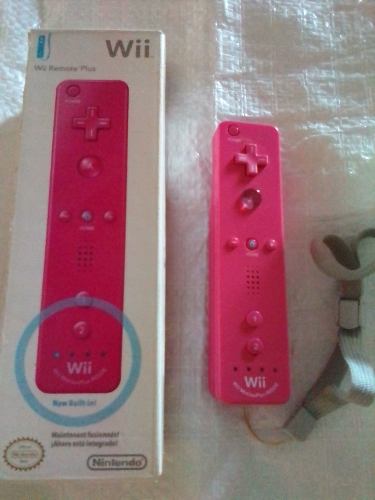 Control Wii Remote Plus Pink