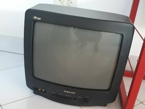 Televisor Samsung Antiguo