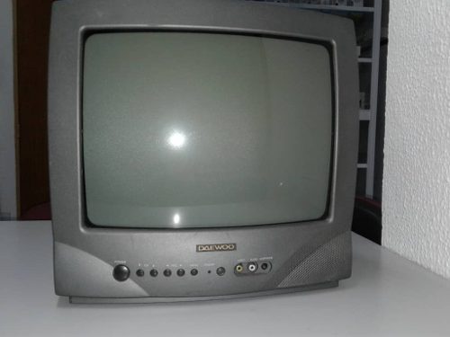 Tv Daewoo 14' En Perfecto Estado Operativo Sin Control