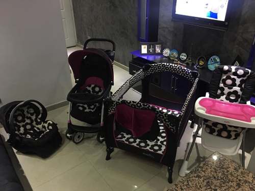 Combo Corral, Coche, Porta Bebe Y Silla Para Comer, Evenflo