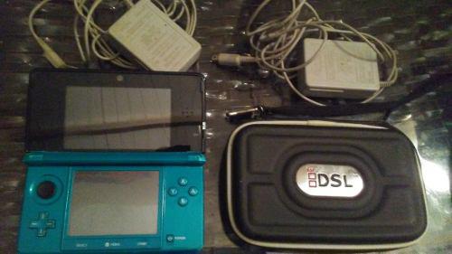 Nintendo 3ds Con Estuche, Cargador Y R4