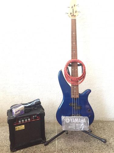 Bajo Yamaha