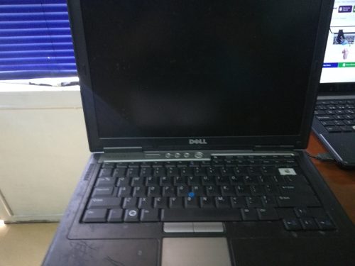 Laptop Dell Latitude D620 (Para Repuestos)