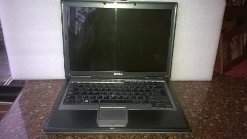 Laptop Dell Latitude D630 Intel + 14 + 1gb Reparar Repuesto