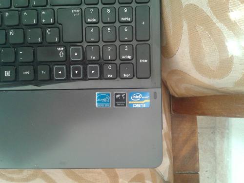 Laptop Samsung Np300e5c 8 Gb Ram 320 Gb Disco Duro