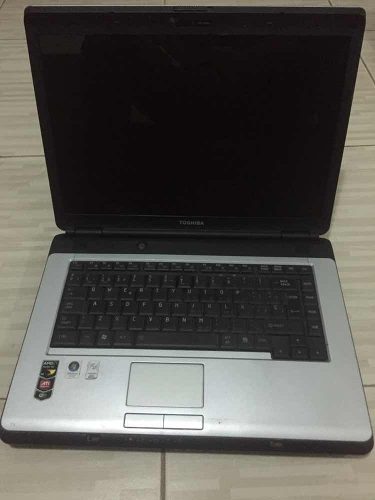 Laptop Toshiba L300 D Para Repuesto