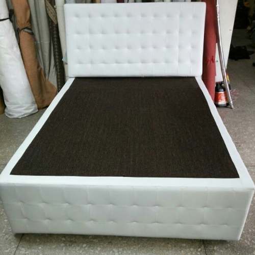 Cama Tipo Boxspring Matrimonial Con Copete Capitoneado