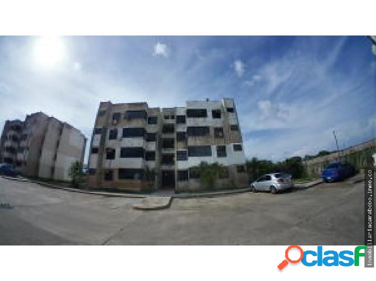 vendo Apartamento Parque Valencia 19-10960JJL