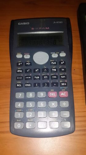 Calculadora Científica Casio Fx82ms