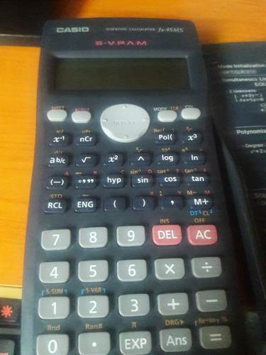 Calculadora Científica Casio Negro Fx-95ms 244 Funciones