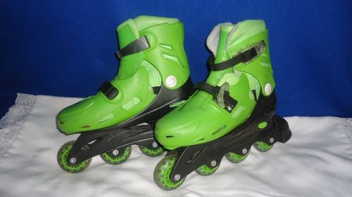 Patines Lineales Ajustables Para Niños + Kit De Protectores