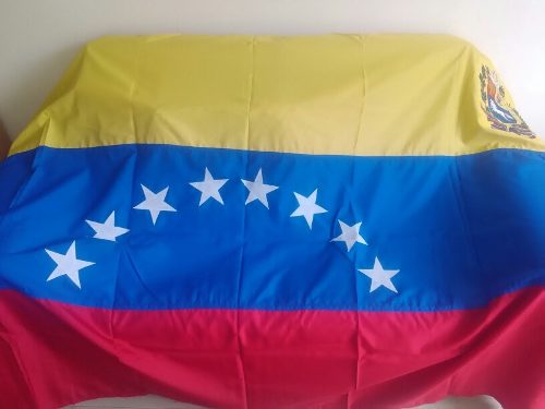 Bandera De Venezuela 2,30 X 1,40, Pago En 10 Verd.