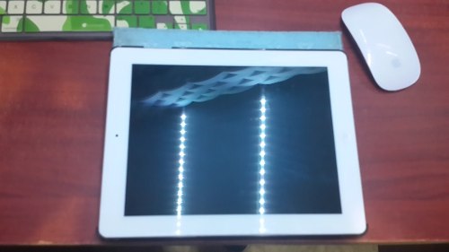 Apple iPad 2 Blanca Wifi 16 Gb + Cable Idock (125)