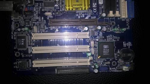 Tarjeta Madre Foxconn Socket 478 Ddr1