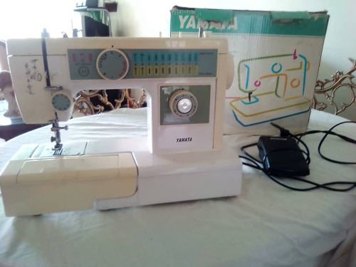 Maquina De Coser Yamata Fy811