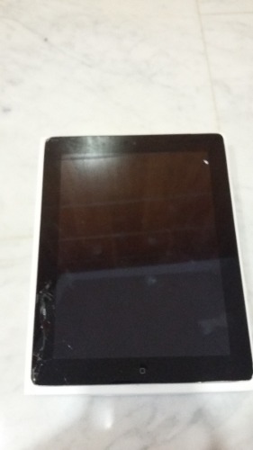 Apple iPad 2 32gb Wifi 3g Black Para Respuesto